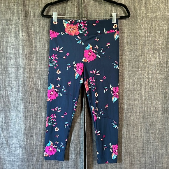 Time and tru floral cropped leggings size small - Picture 1 of 5